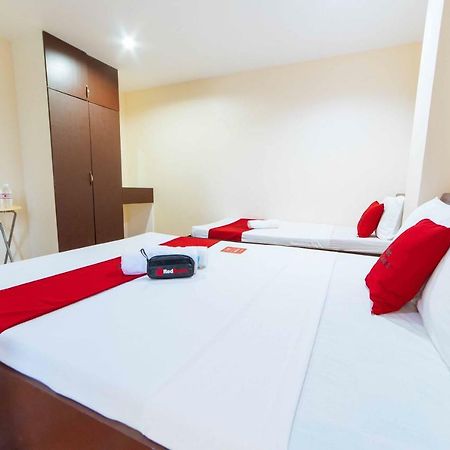 Reddoorz Near Davao International Airport Hotel Bagian luar foto