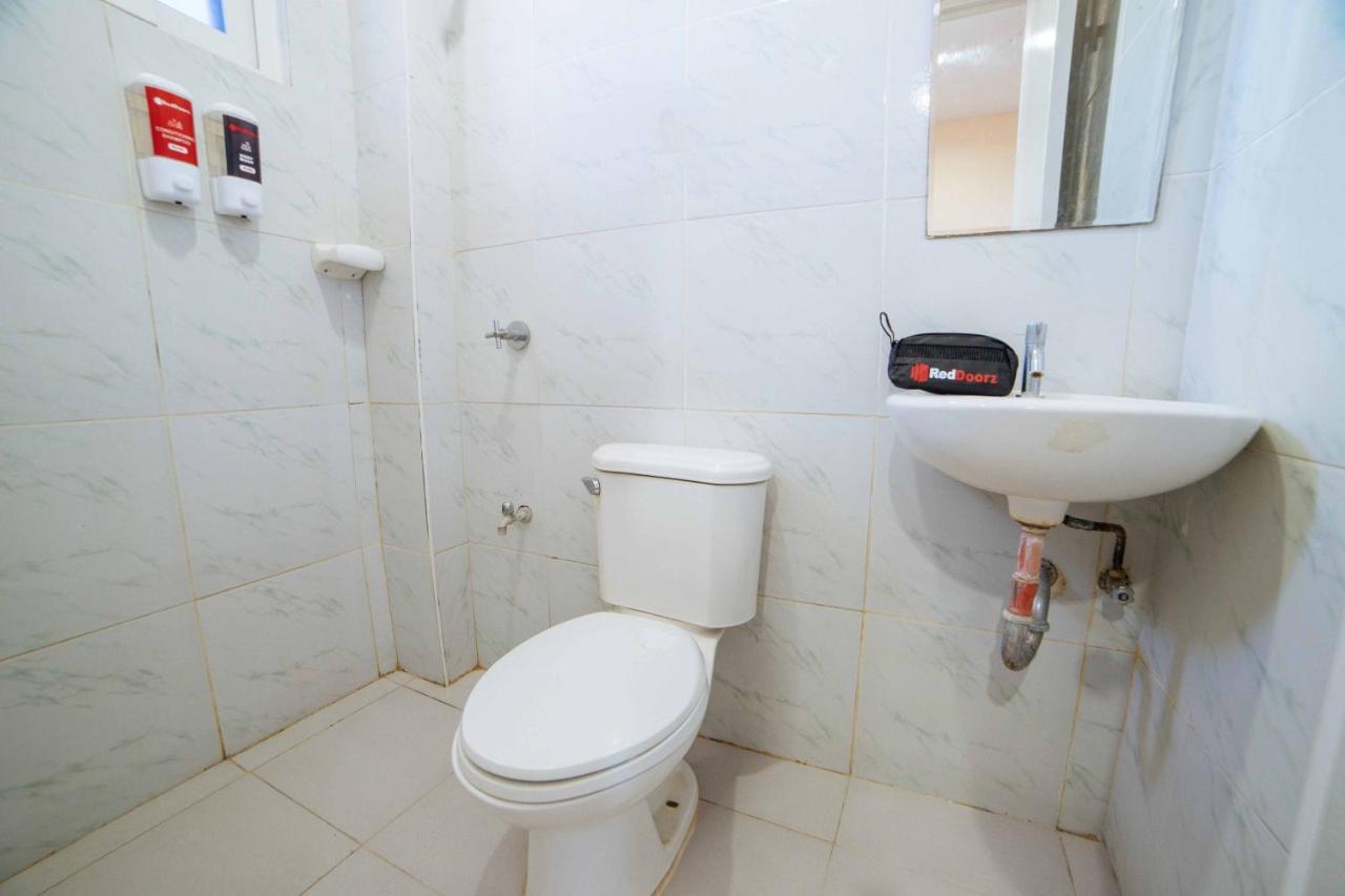 Reddoorz Near Davao International Airport Hotel Bagian luar foto