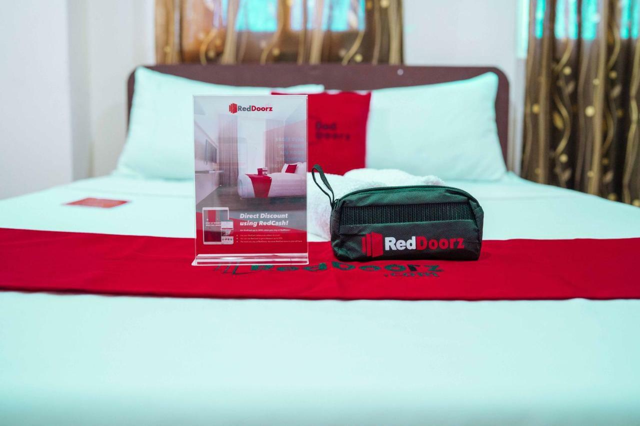 Reddoorz Near Davao International Airport Hotel Bagian luar foto
